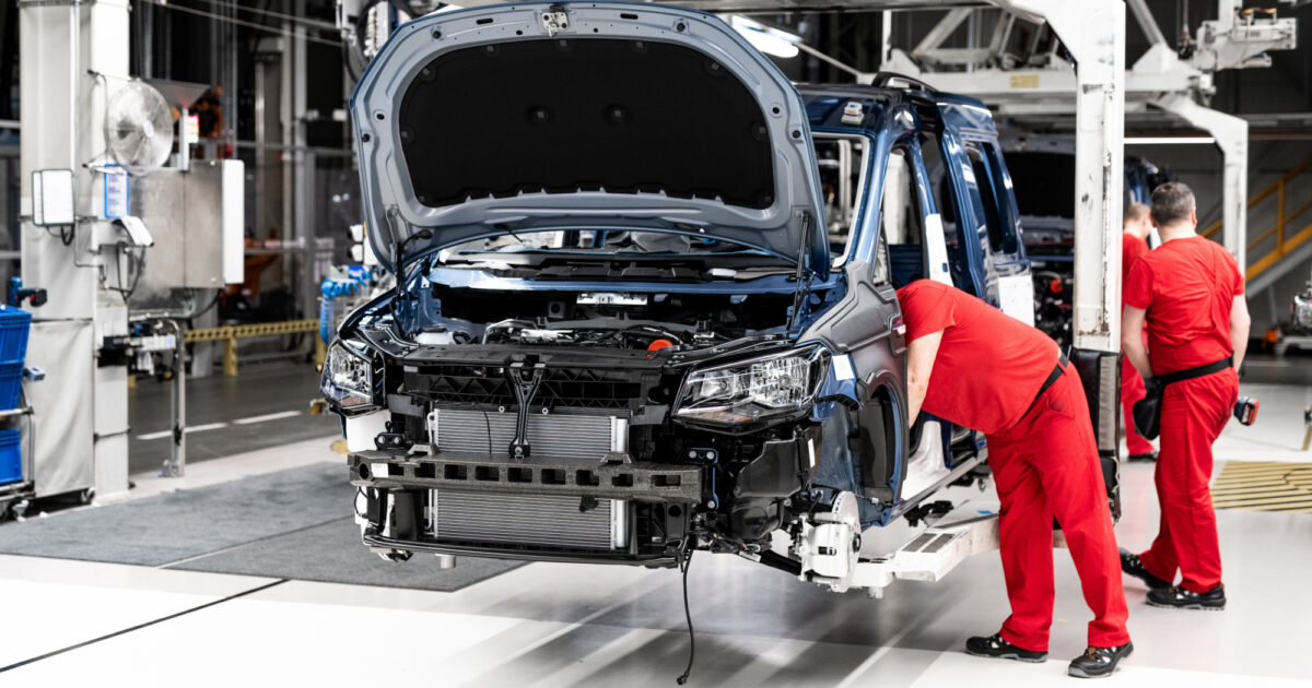 Elutza89 barista onlyfans familiar location in SC, lovely